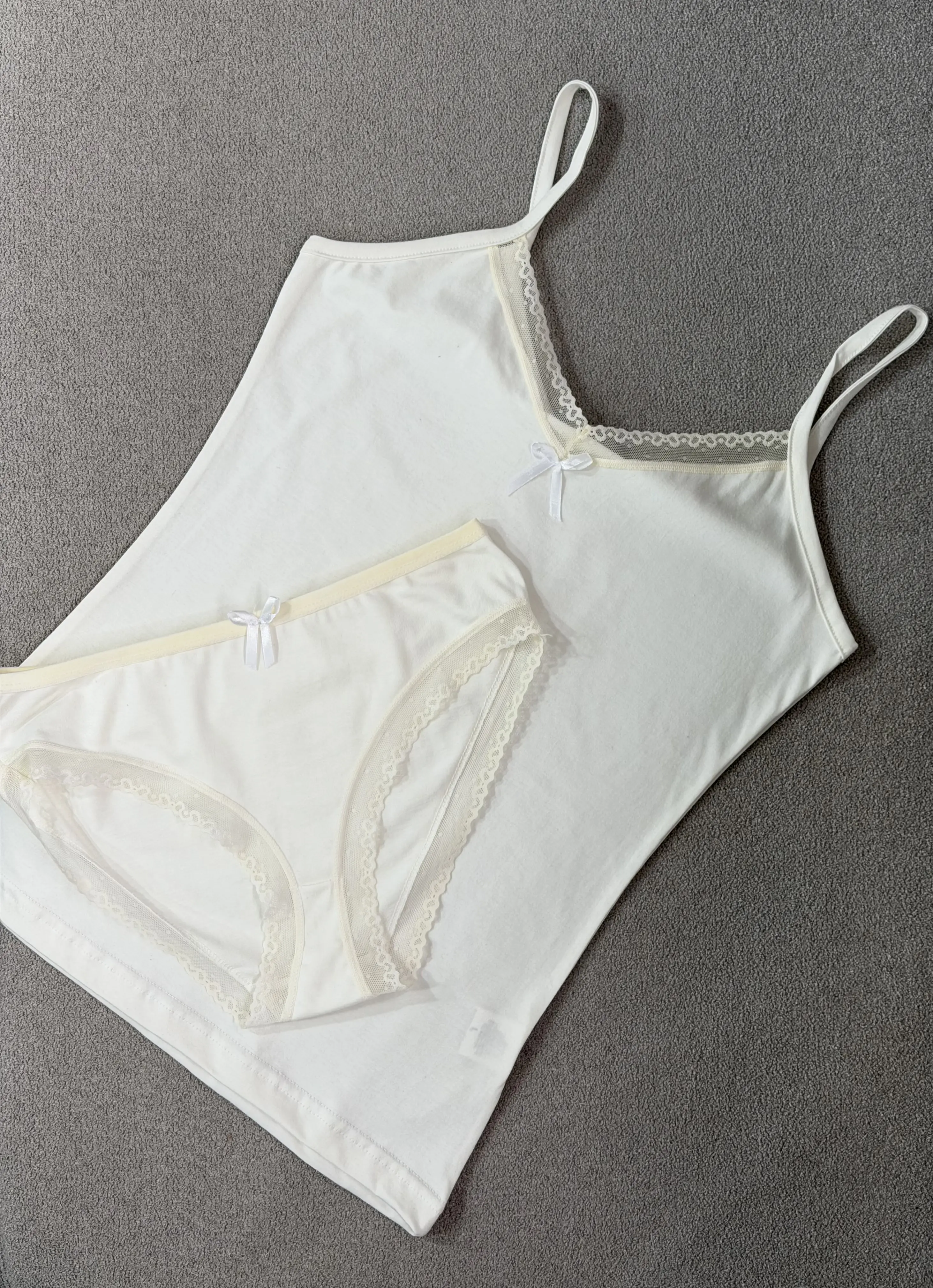 ست تاپ و شورتک زنانه الینا